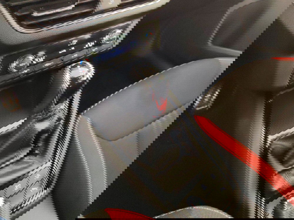 Skoda Kamiq usata a Massa-Carrara (11)