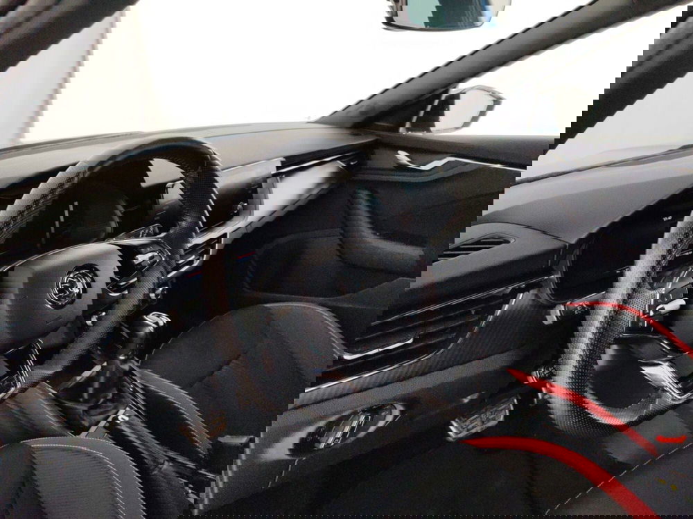 Skoda Kamiq usata a Massa-Carrara (8)