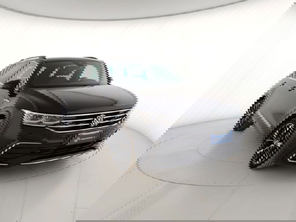Volkswagen Tiguan usata a Massa-Carrara (4)