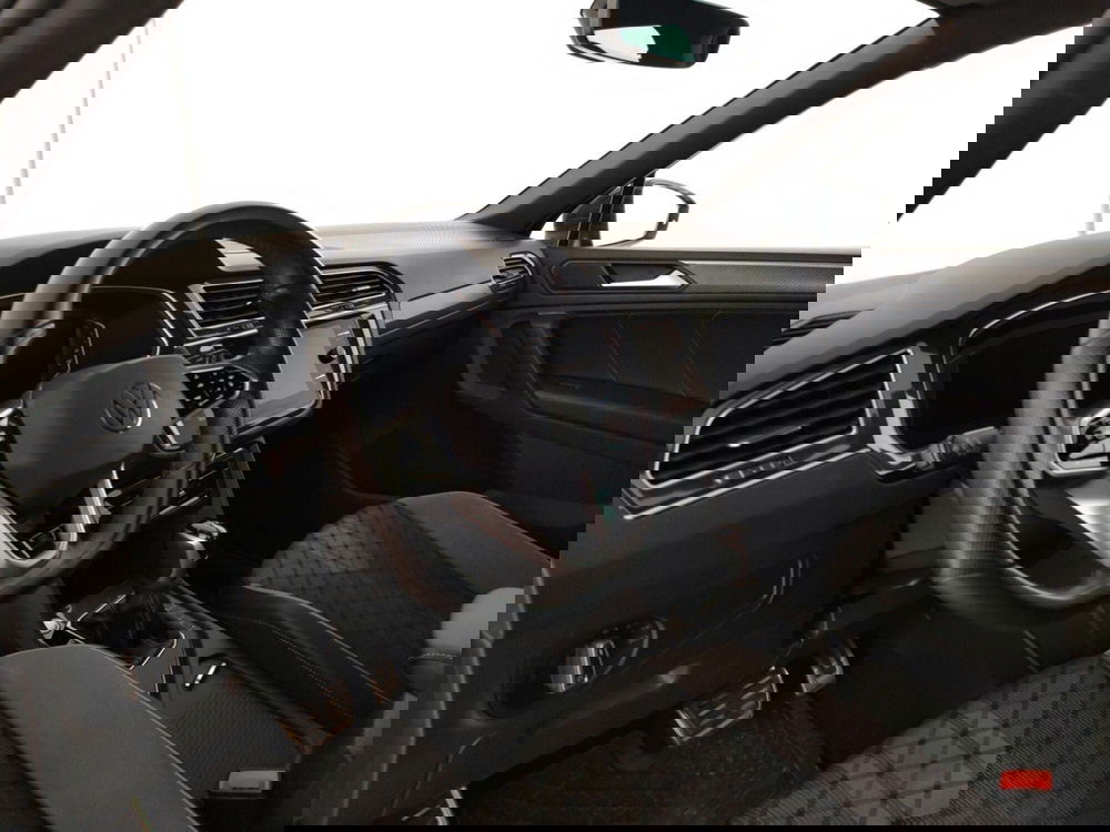 Volkswagen Tiguan usata a Massa-Carrara (7)