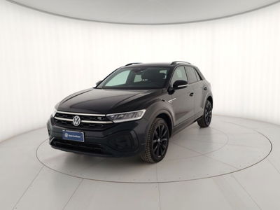 Volkswagen T-Roc 2.0 tdi R-Line 115cv del 2023 usata a Massa