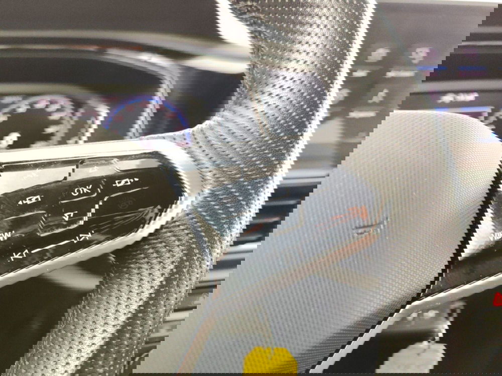 Volkswagen T-Roc usata a Massa-Carrara (13)