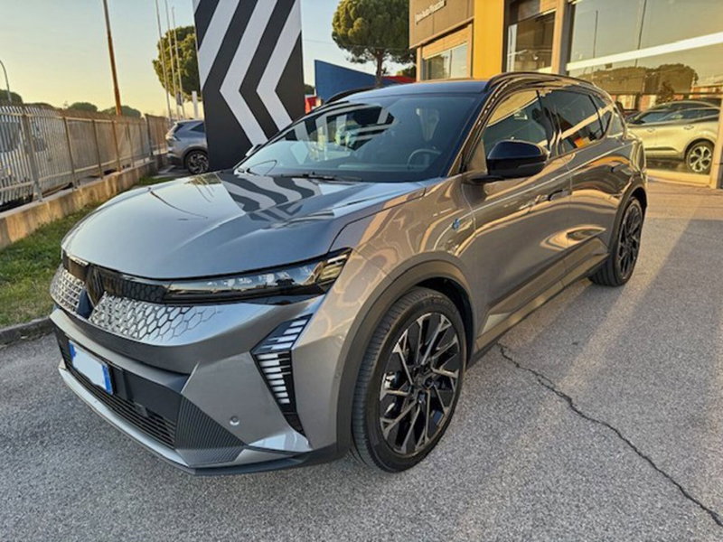 Renault Scenic E-Tech Electric usata a Rimini