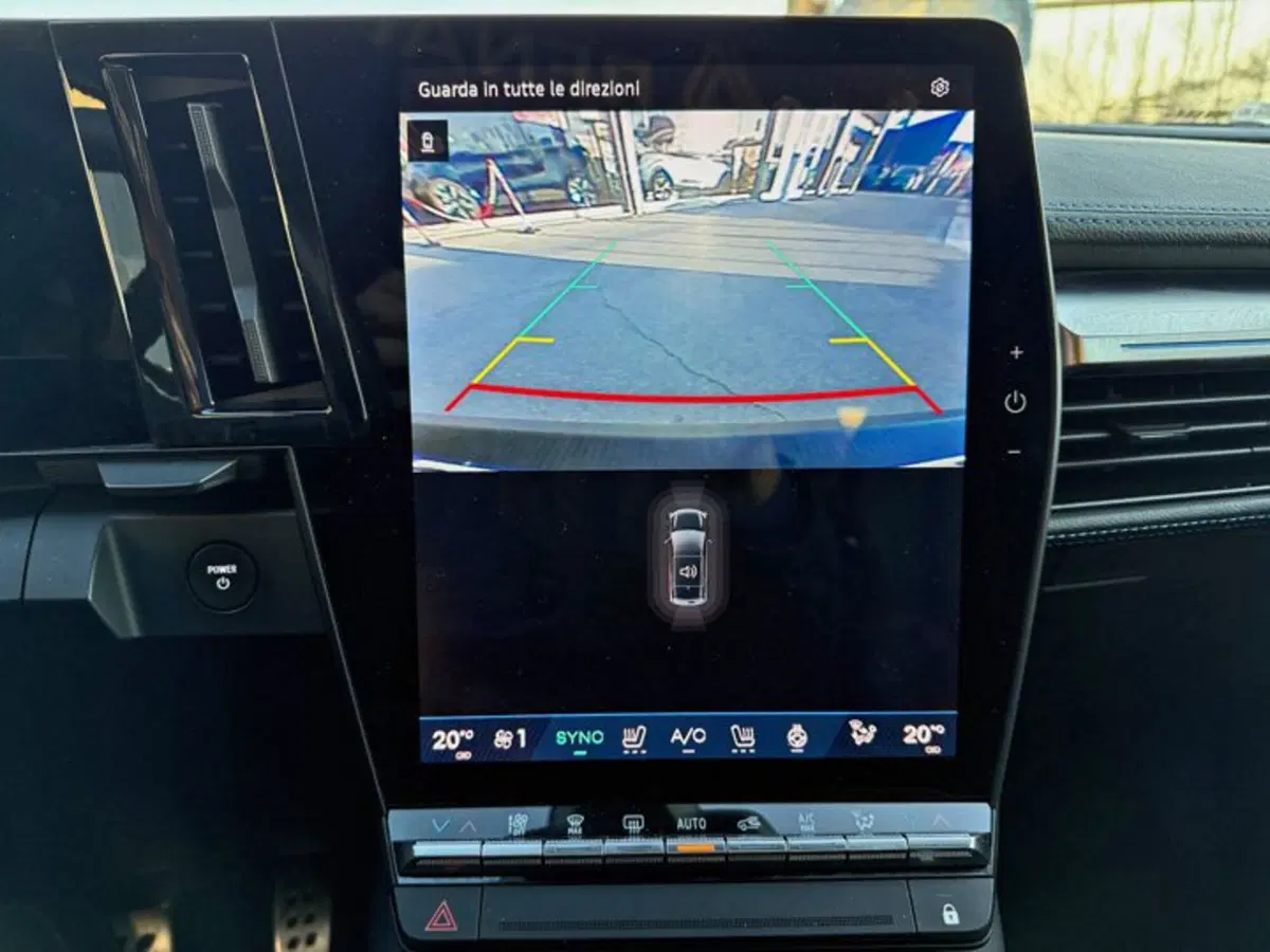 Renault Scenic E-Tech Electric usata a Rimini (9)