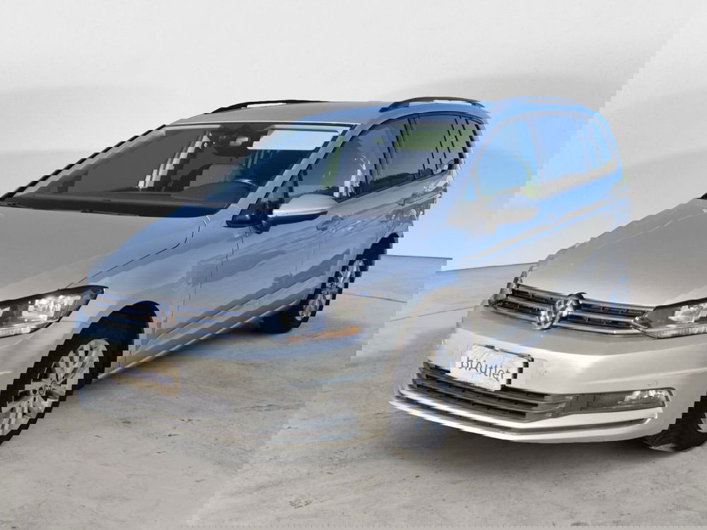 Volkswagen Touran usata a Asti