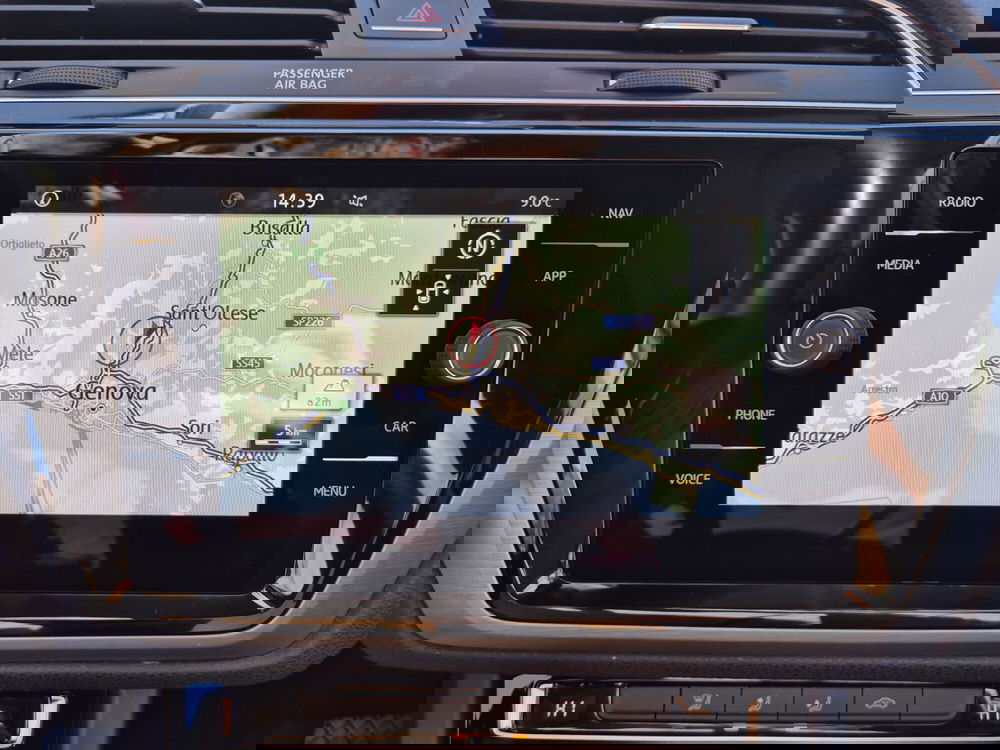 Volkswagen Touran usata a Asti (11)