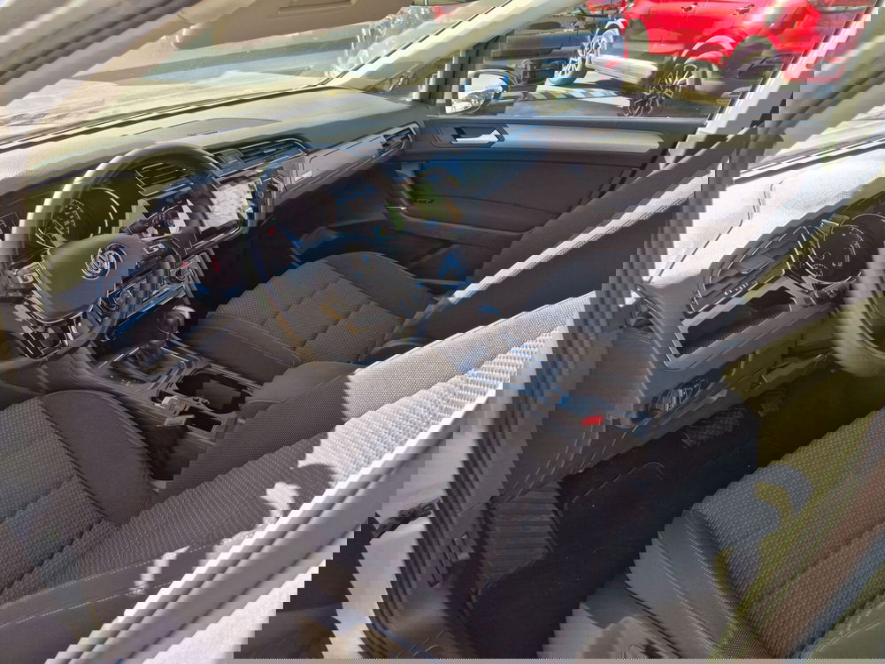 Volkswagen Touran usata a Asti (6)