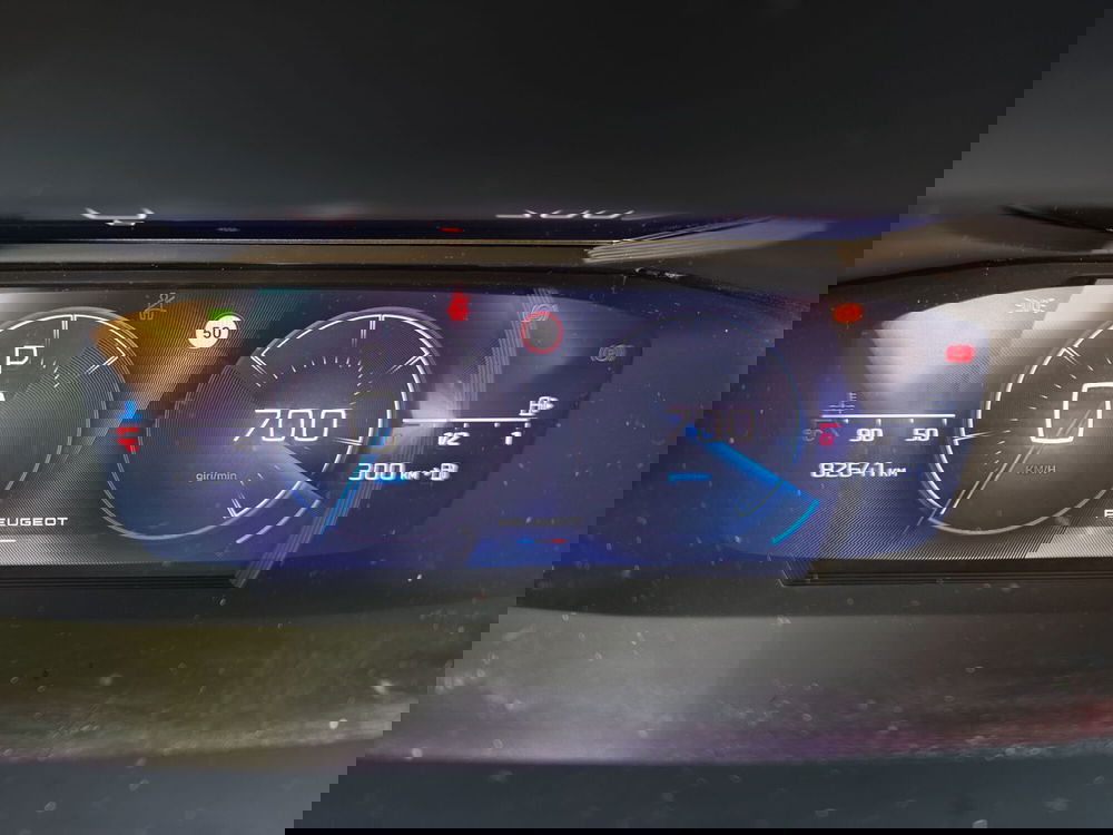 Peugeot 308 SW usata a Cremona (13)