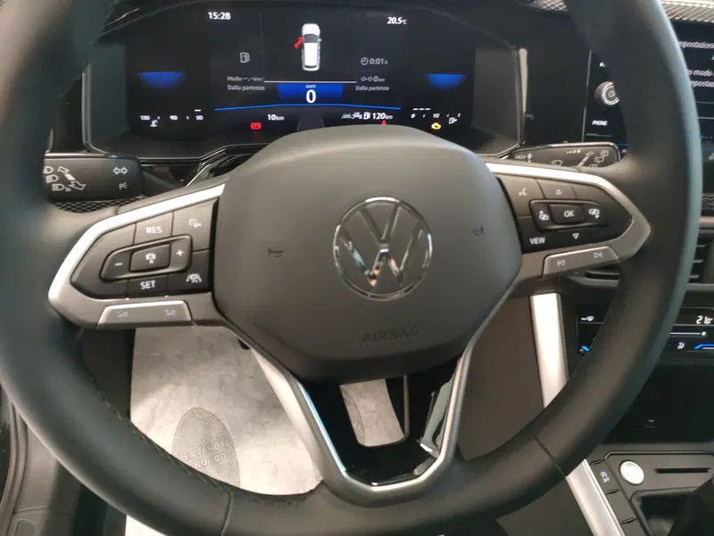 Volkswagen Taigo nuova a Bologna (11)