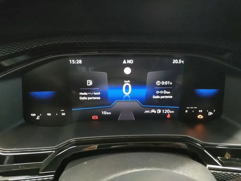 Volkswagen Taigo nuova a Bologna (12)