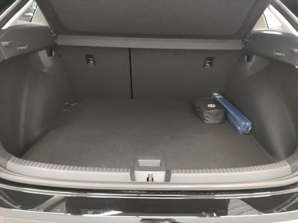 Volkswagen Taigo nuova a Bologna (18)