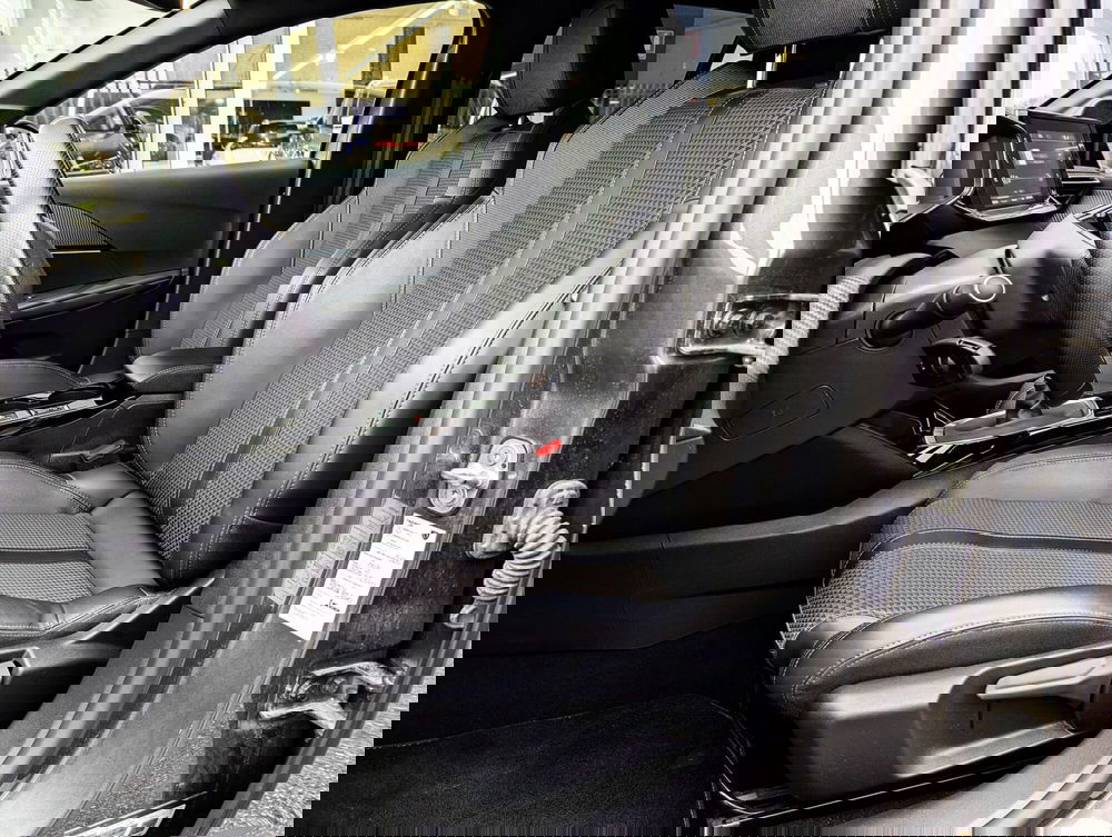 Peugeot 208 usata a Pescara (8)