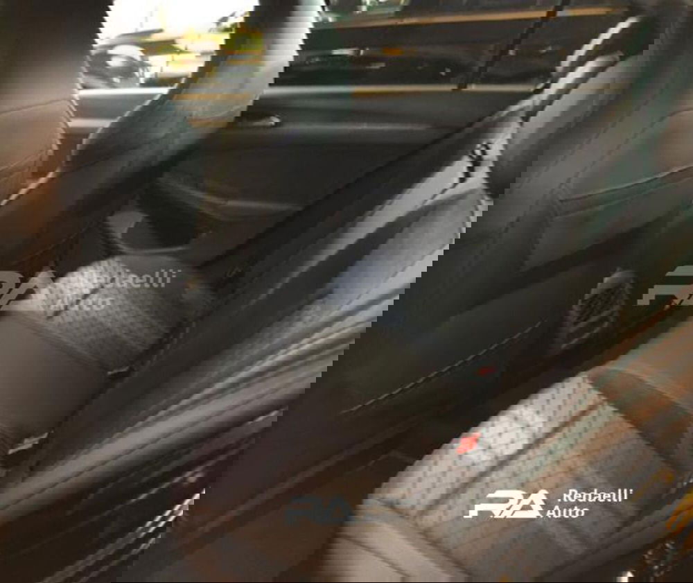 Volkswagen Golf nuova a Lecco (8)