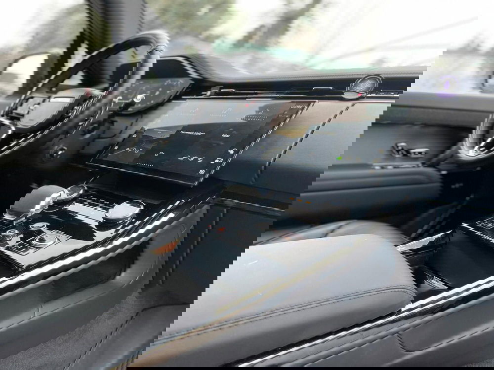 Land Rover Range Rover Sport usata a Ancona (16)