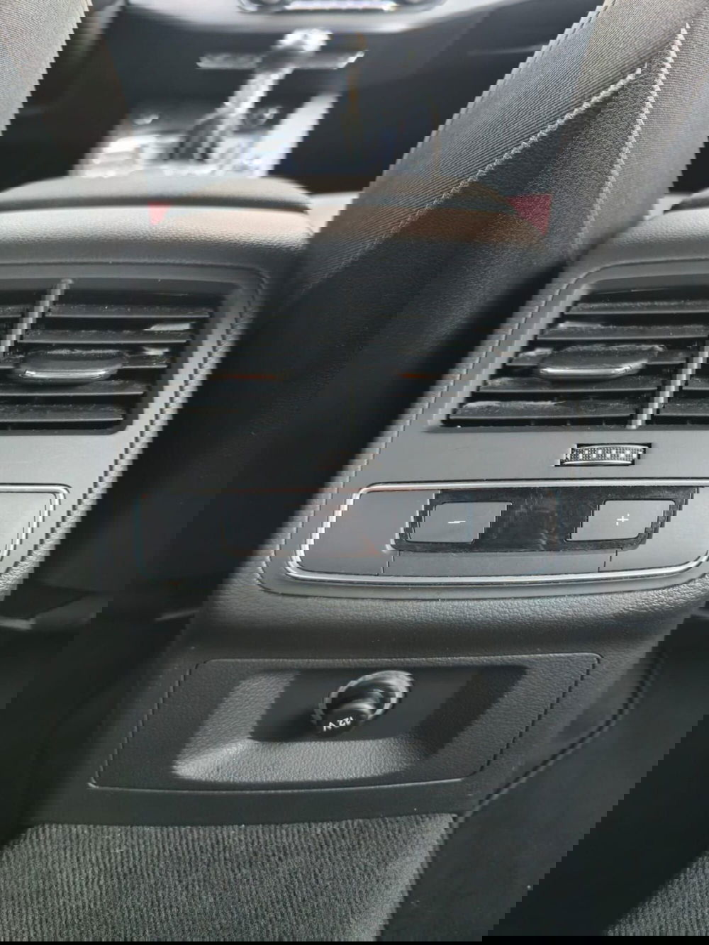 Audi A4 Avant usata a Massa-Carrara (18)