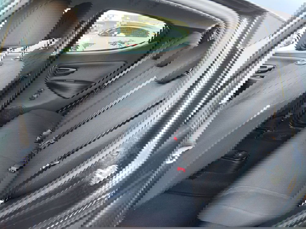 Lancia Ypsilon usata a Modena (12)