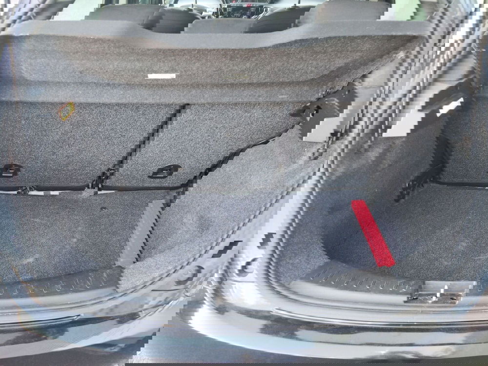 Lancia Ypsilon usata a Modena (13)