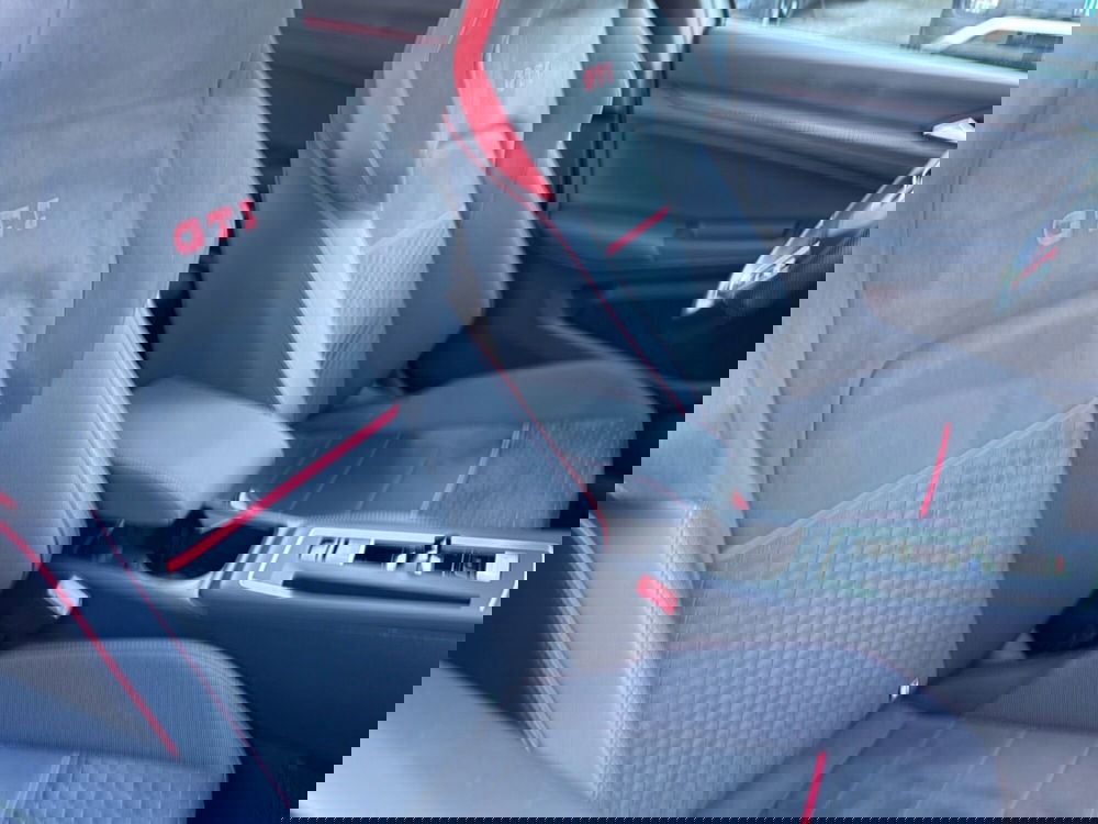 Volkswagen Golf usata a Terni (11)