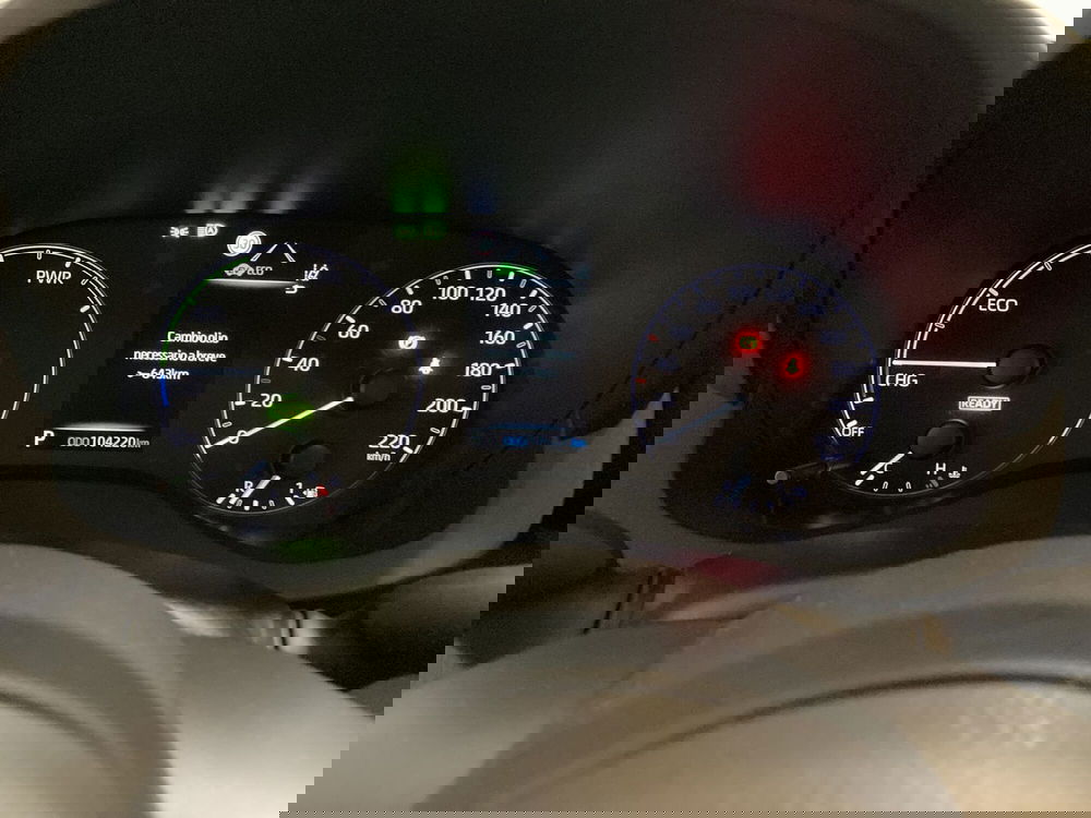 Toyota Yaris usata a Barletta-Andria-Trani (11)