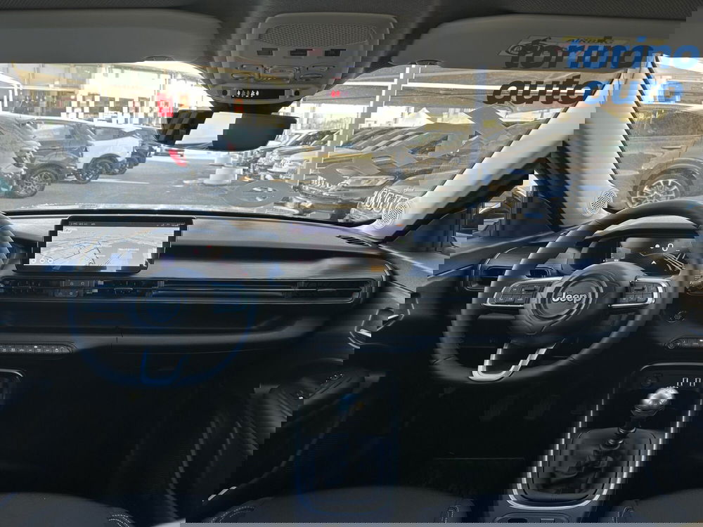 Jeep Avenger nuova a Torino (14)