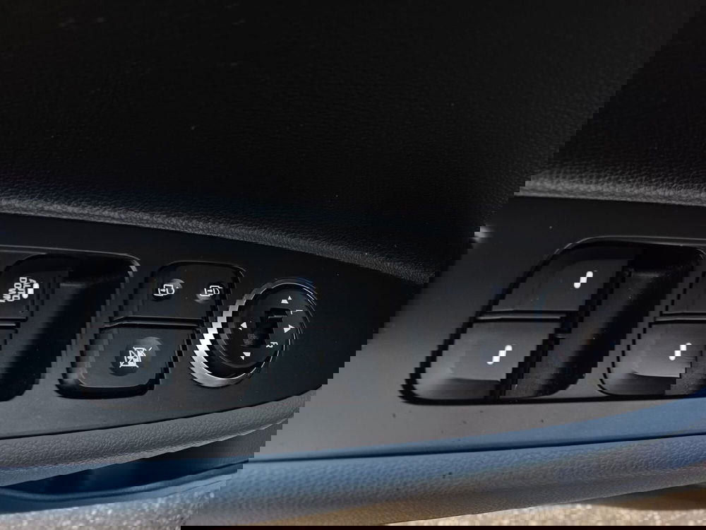 Hyundai i10 usata a Modena (9)