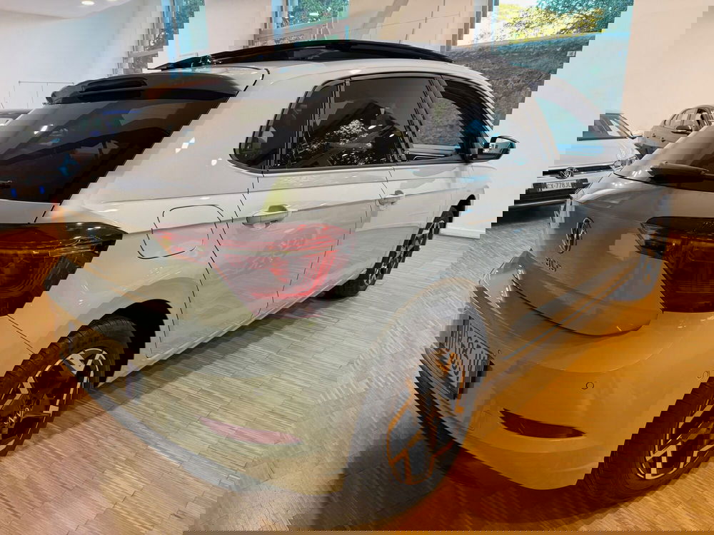 Volkswagen Polo nuova a Genova (5)