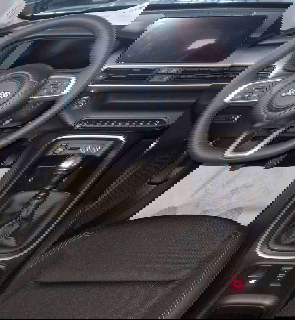 Jeep Avenger usata a Terni (11)