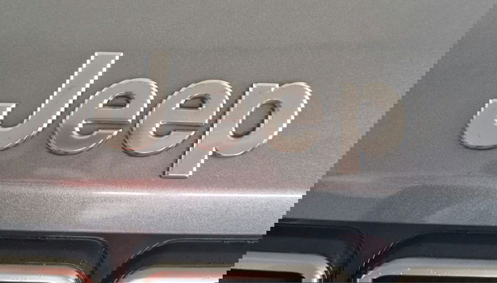 Jeep Avenger usata a Terni (19)