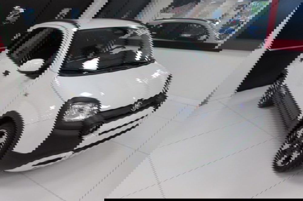 Fiat Panda nuova a Milano (2)