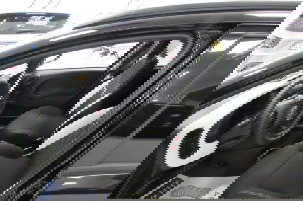 Fiat Panda nuova a Milano (4)