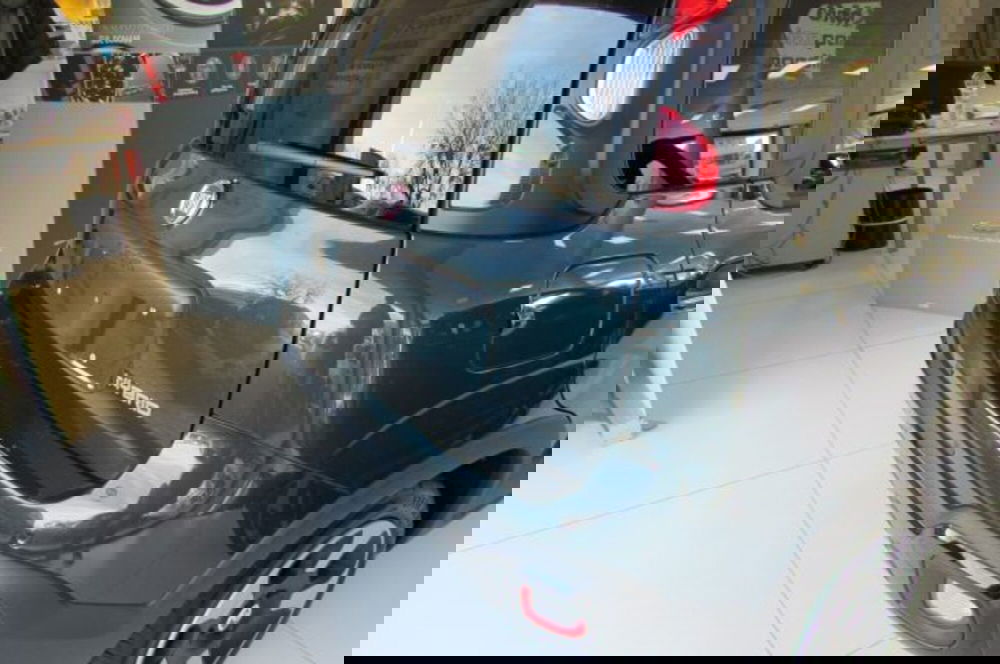 Fiat Panda nuova a Milano (13)