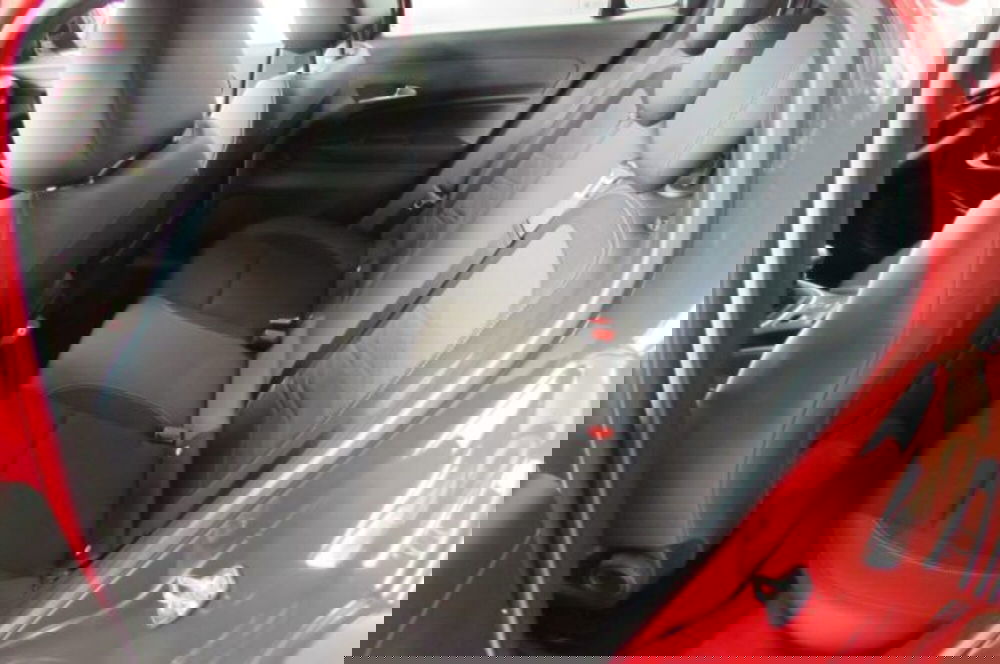 Jeep Avenger usata a Milano (13)