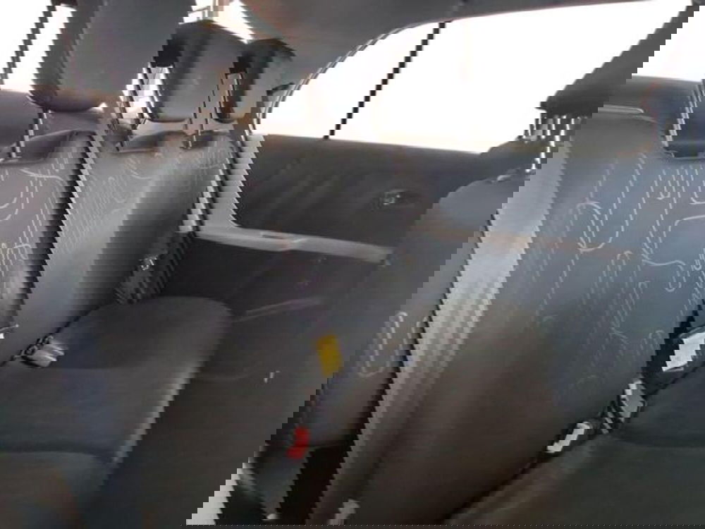 Toyota Yaris usata a Salerno (14)