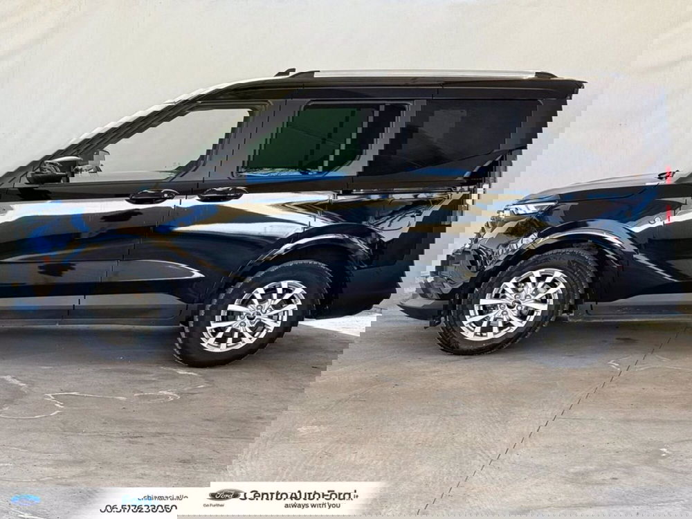 Ford Tourneo Courier usata a Roma (3)