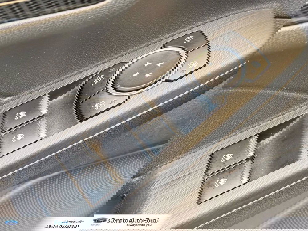 Ford Kuga usata a Roma (18)