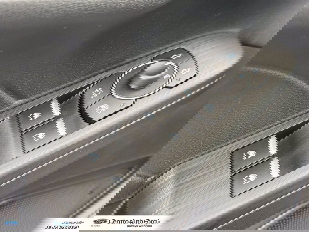 Ford Kuga usata a Roma (20)