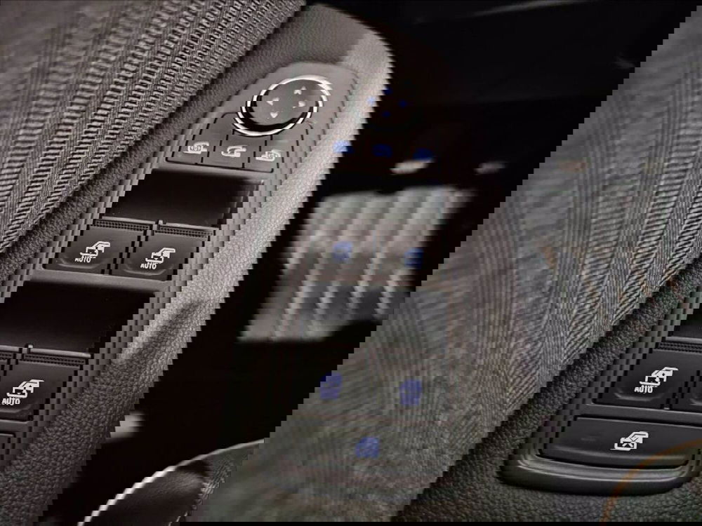 Renault Clio usata a Palermo (15)