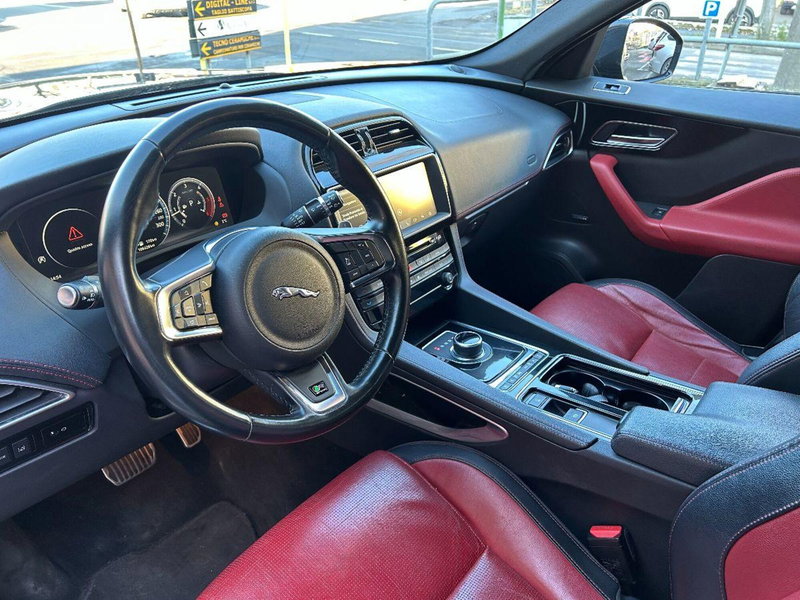 Jaguar F-Pace usata a Reggio Emilia (10)