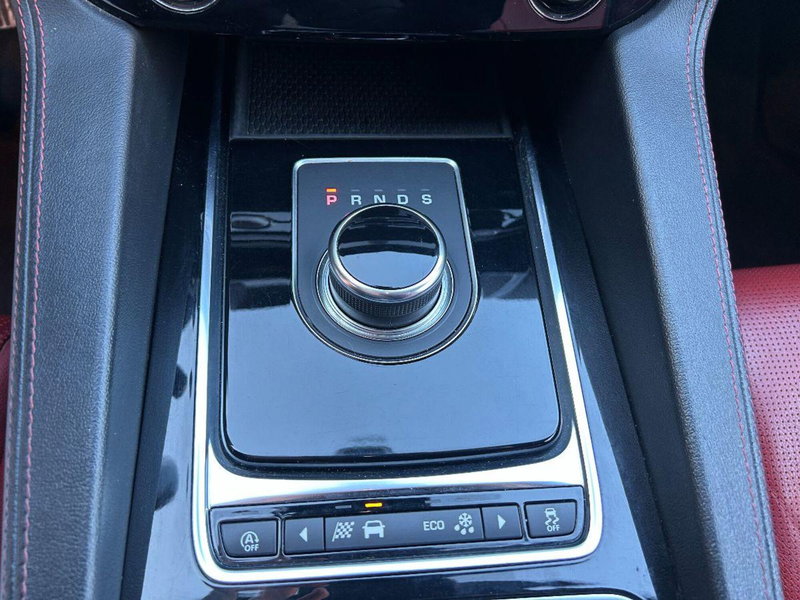 Jaguar F-Pace usata a Reggio Emilia (11)