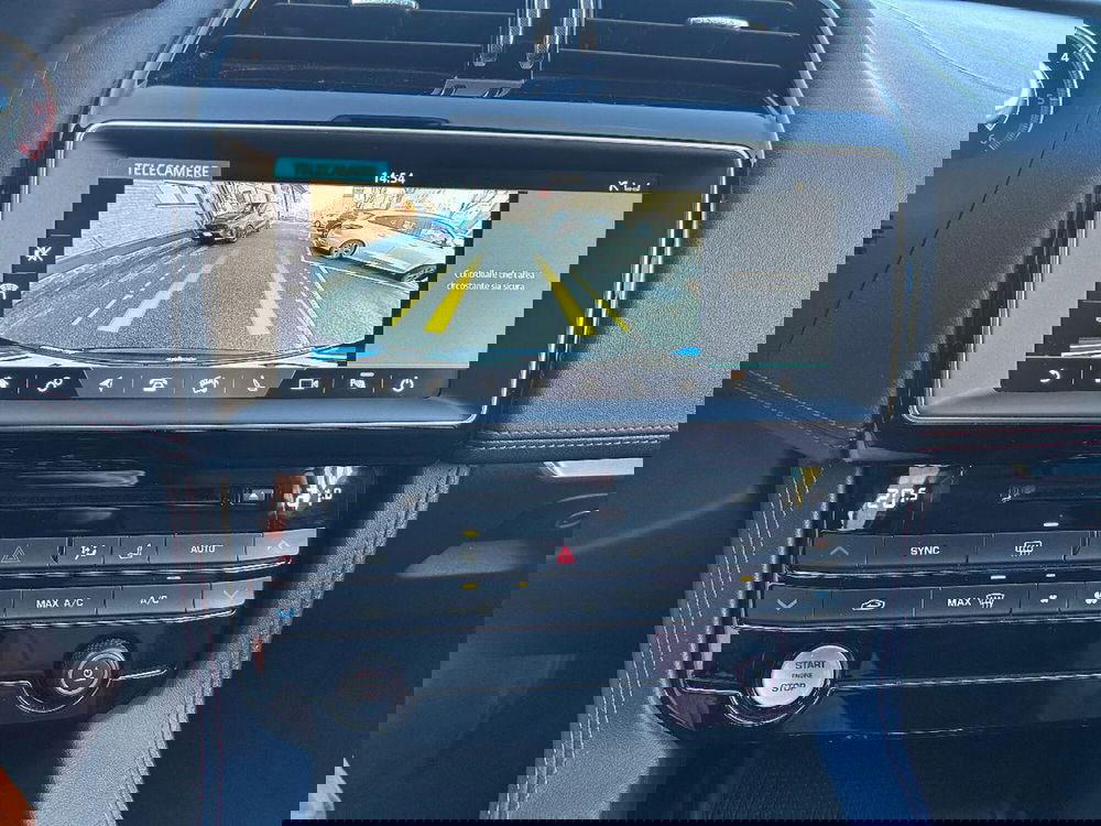 Jaguar F-Pace usata a Reggio Emilia (12)