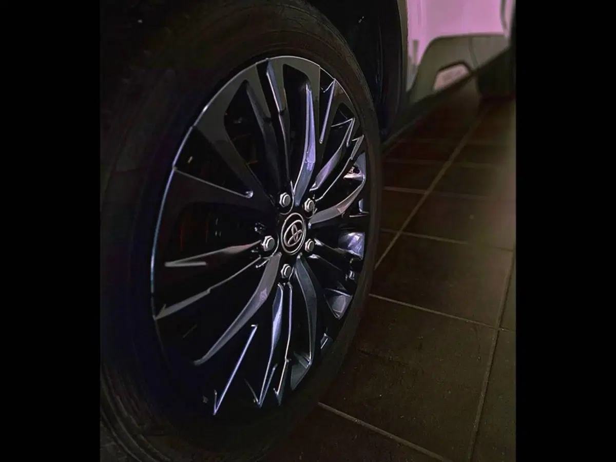 Toyota Yaris Cross usata a Torino (8)