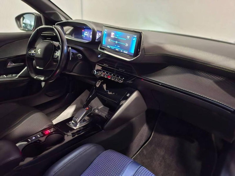 Peugeot 208 usata a Torino (10)