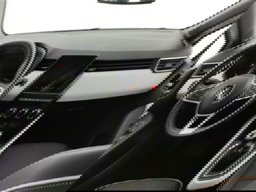 Renault Clio usata a Bari (15)