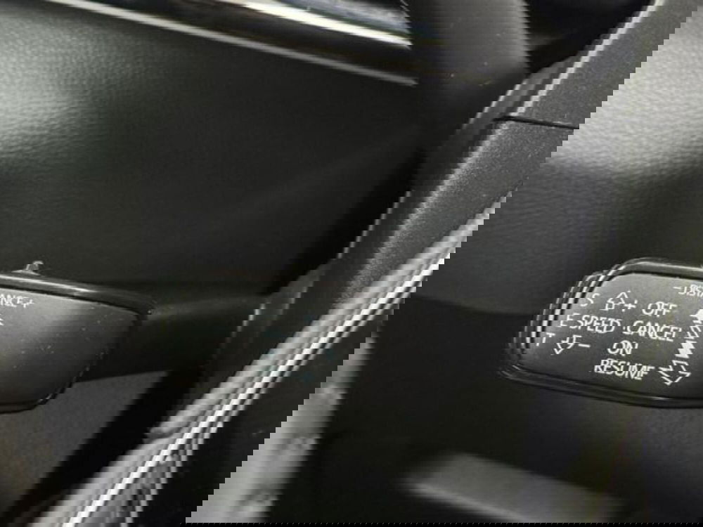 Skoda Karoq usata a Como (11)