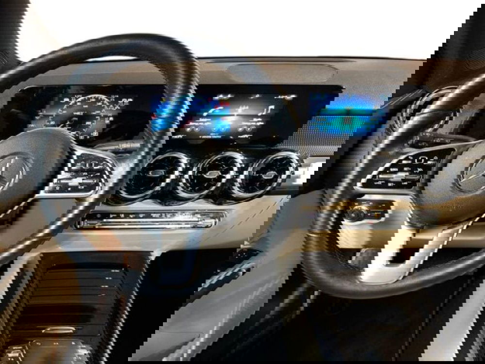 Mercedes-Benz GLB usata a Bologna (11)