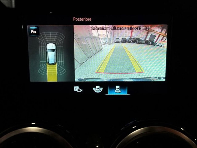 Mercedes-Benz GLB usata a Bologna (12)