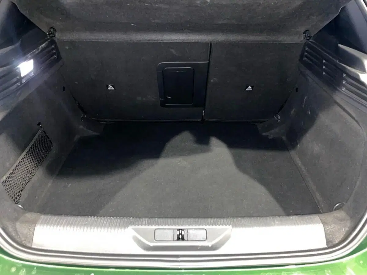 Peugeot 308 SW usata a Torino (9)