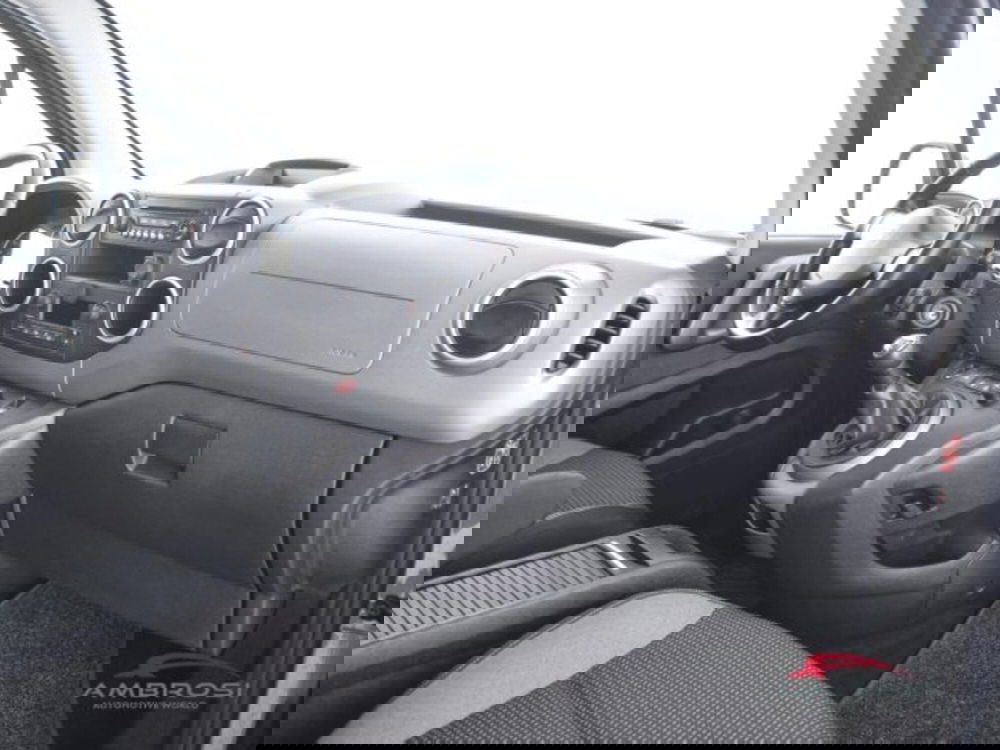 Peugeot Partner usata a Perugia (12)