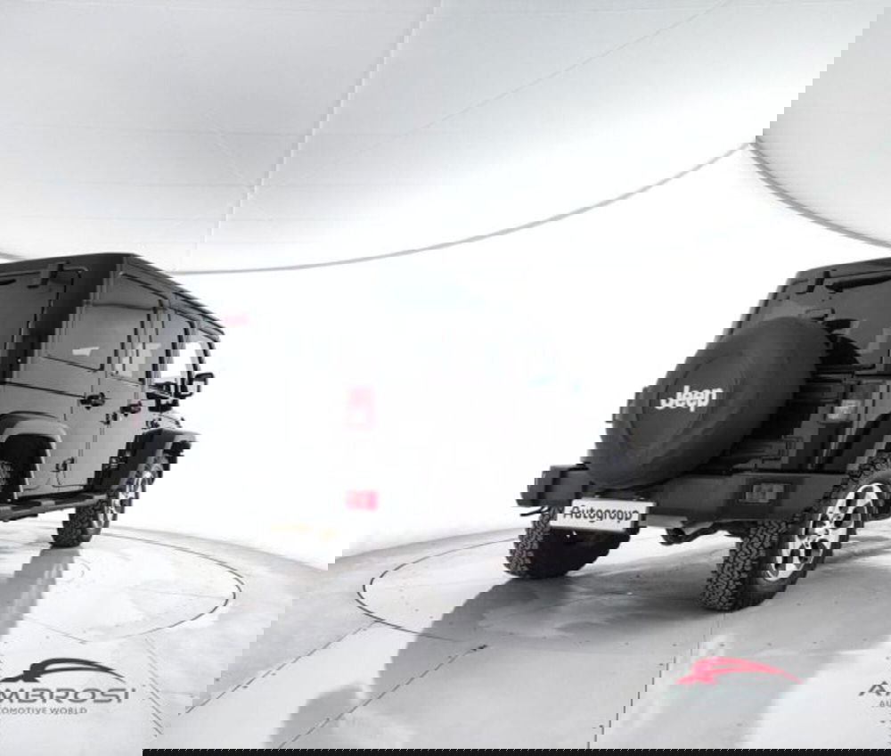 Jeep Wrangler Unlimited usata a Perugia (3)