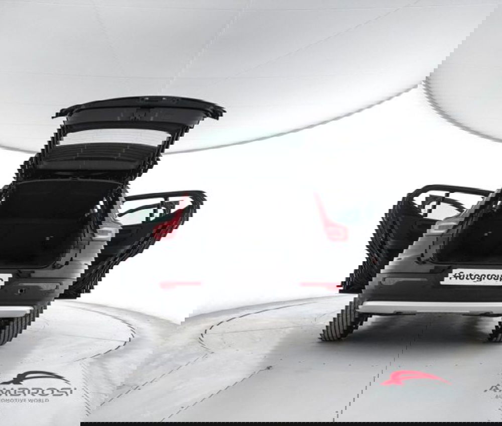 Volvo XC40 usata a Perugia (7)